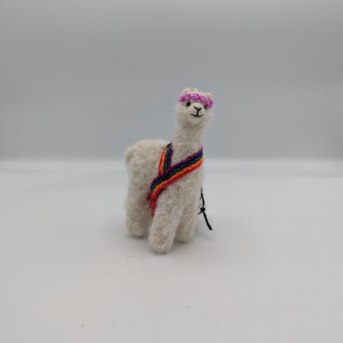 5.5" Alpaca Fiber Sculpture